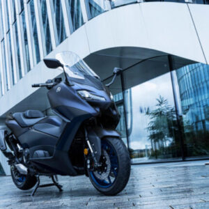 Motos